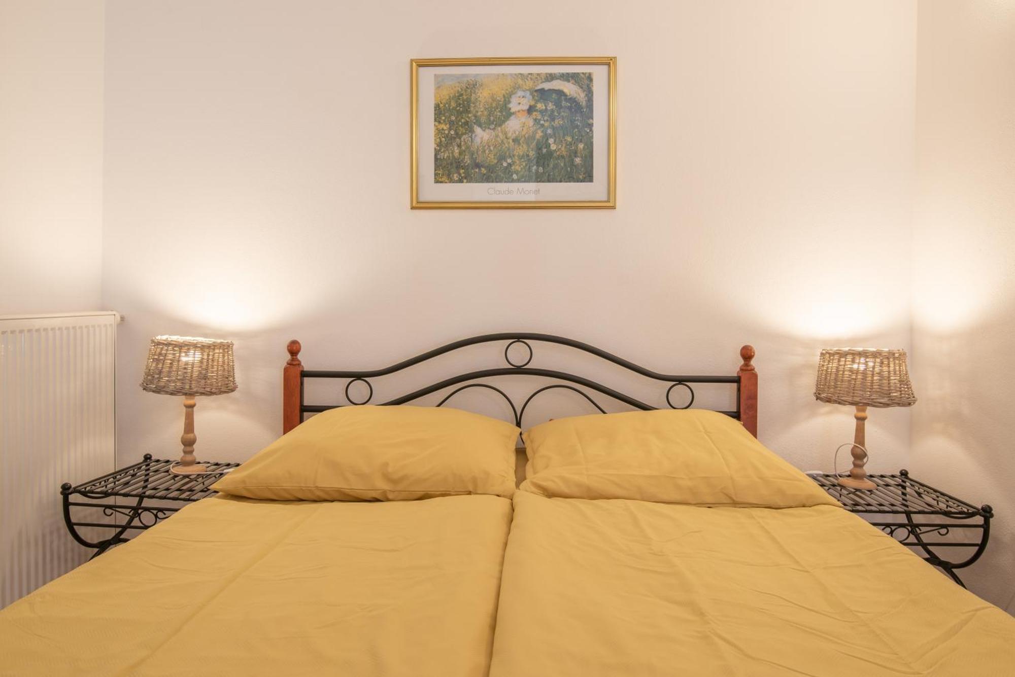 Hotel Villa Vera 2 Fazana Bagian luar foto